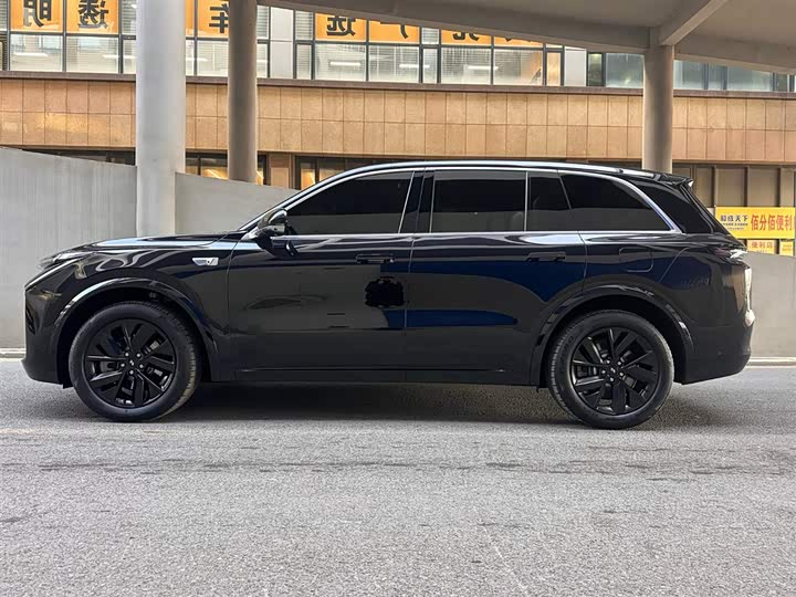 Фото 3 - LiXiang L8