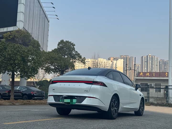 Фото 9 - XPeng P5