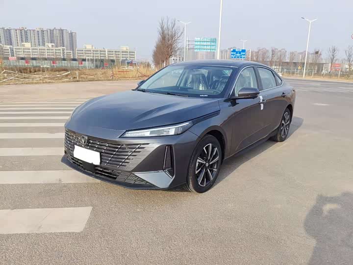 Фото 1 - Changan Eado Plus