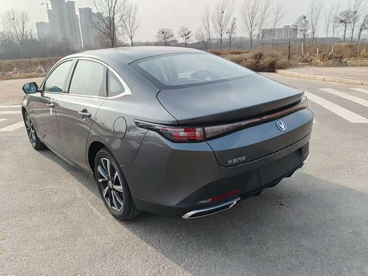 Фото 7 - Changan Eado Plus