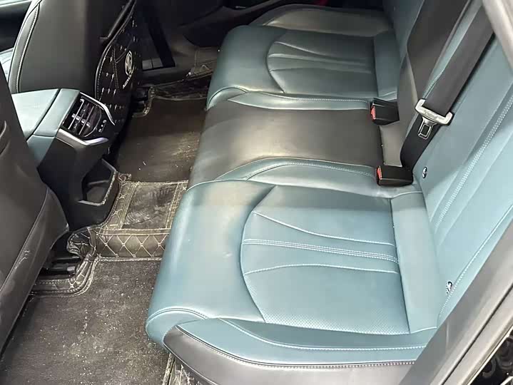 Фото 8 - MG Motor 7