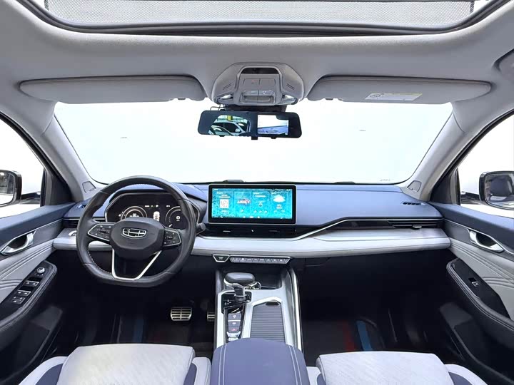 Photo 8 - Geely Preface