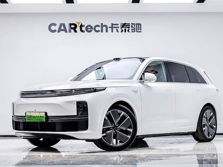 Photo 1 - LiXiang L7