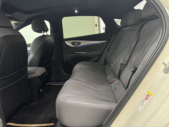 Фото 5 - BYD Seal 07 DM-i Hybrid