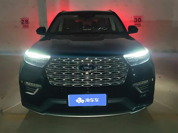 Фото 2 - Ford Explorer