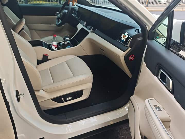 Фото 8 - LiXiang One