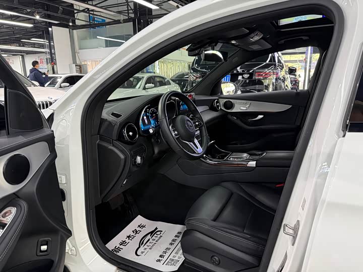 Фото 4 - Mercedes-Benz GLC-Class Coupe