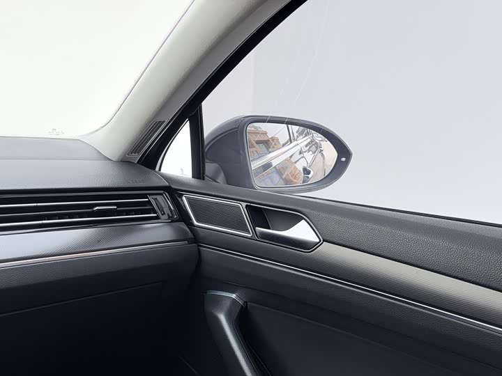 Фото 9 - Volkswagen Magotan