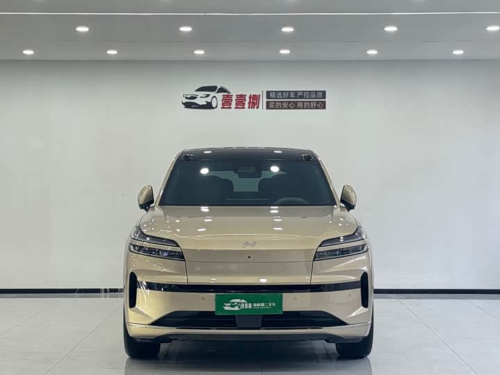 Фото 2 - Nio Onvo L90