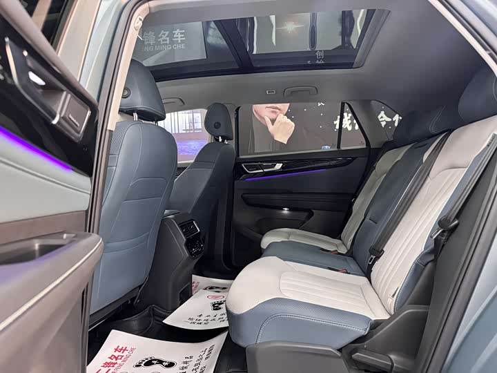 Фото 9 - Volkswagen Teramont X