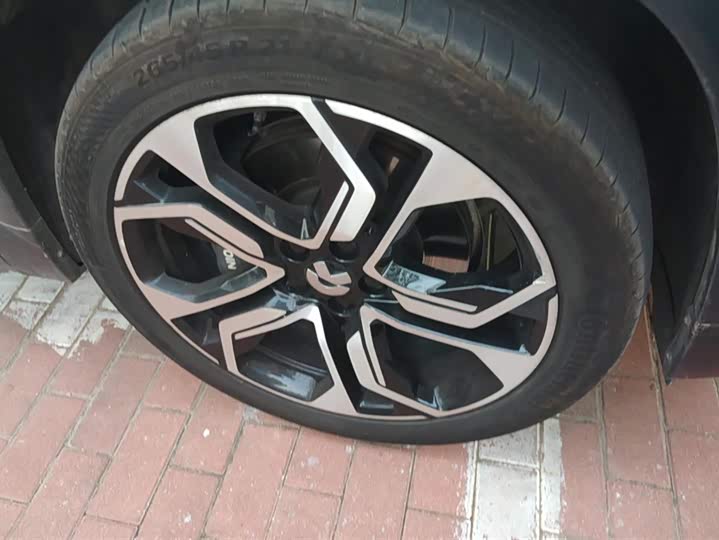 Фото 6 - Nio ES8