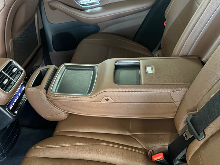 Фото 9 - Mercedes-Benz GLE-Class