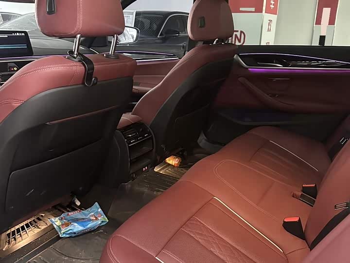 Фото 4 - BMW 5 Series Hybrid