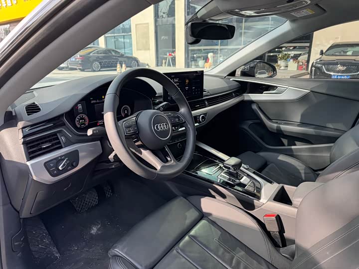 Фото 4 - Audi A5