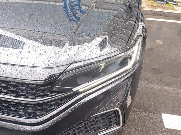 Фото 5 - Volkswagen Passat