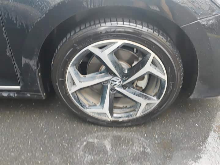 Фото 6 - Volkswagen Passat