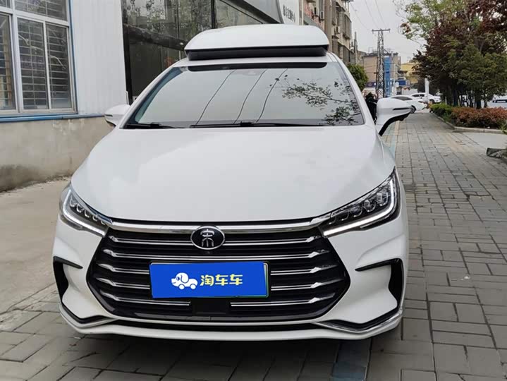 Фото 2 - BYD Song Max Hybrid