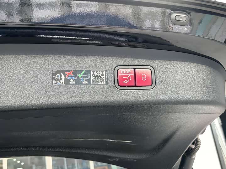 Фото 9 - Mercedes-Benz GLC-Class Hybrid