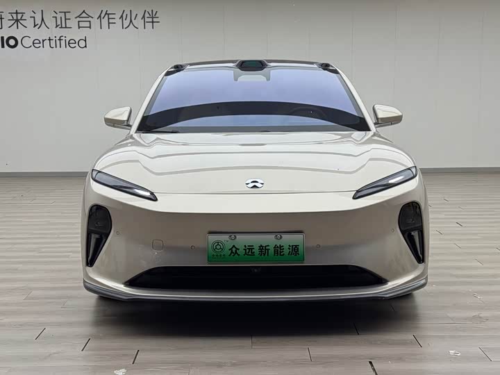 Фото 3 - Nio ET5T