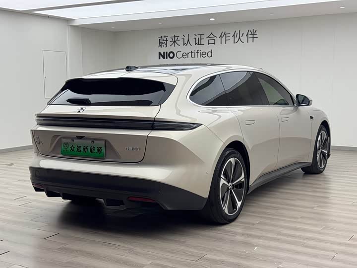 Фото 5 - Nio ET5T