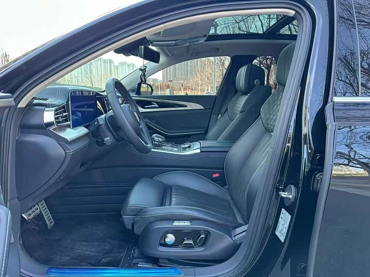 Фото 5 - Hongqi H9