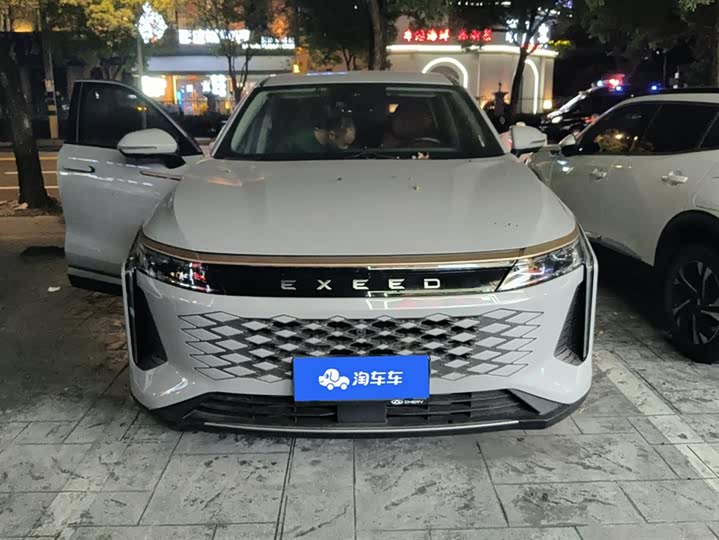 Фото 2 - Exeed RX