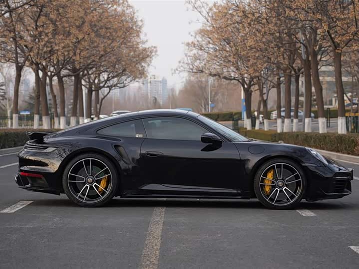 Фото 8 - Porsche 911