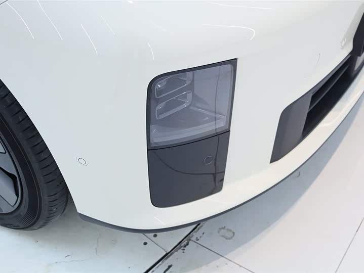 Фото 3 - LiXiang i6