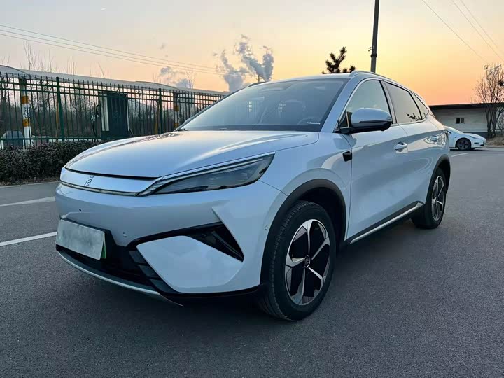 Фото 1 - BYD Yuan Plus