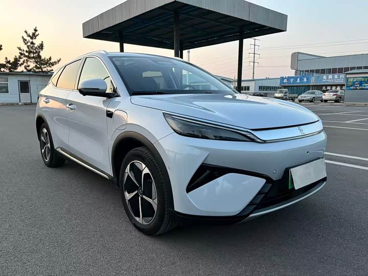 Фото 3 - BYD Yuan Plus