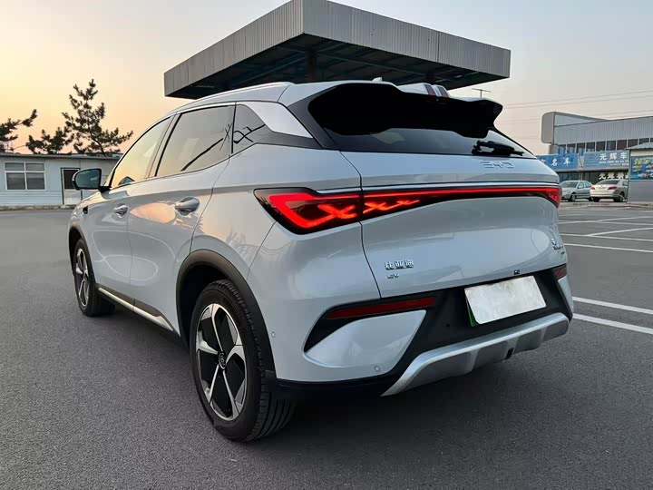 Фото 4 - BYD Yuan Plus