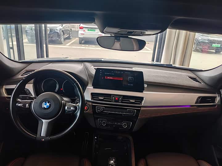 Фото 8 - BMW X2