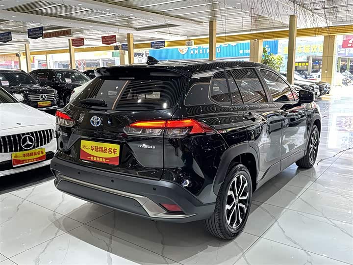 Фото 4 - Toyota Frontlander