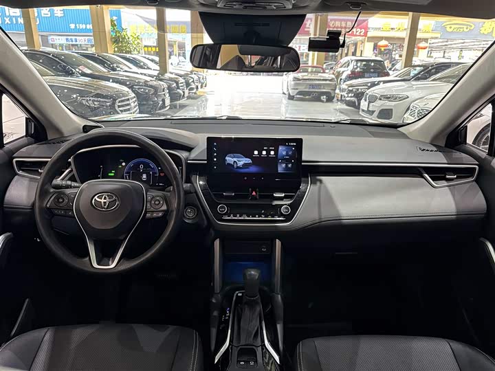 Фото 9 - Toyota Frontlander