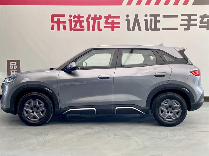 Фото 4 - BYD Yuan Up