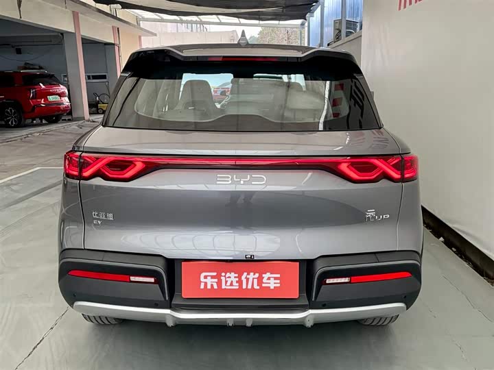 Фото 5 - BYD Yuan Up