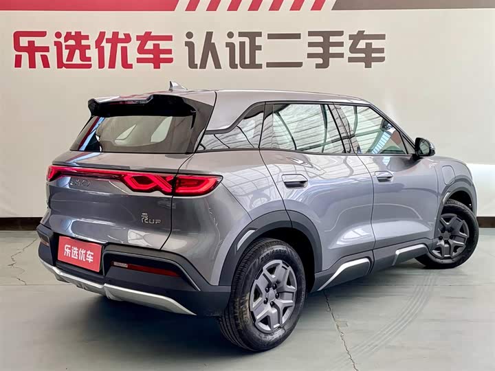 Фото 6 - BYD Yuan Up