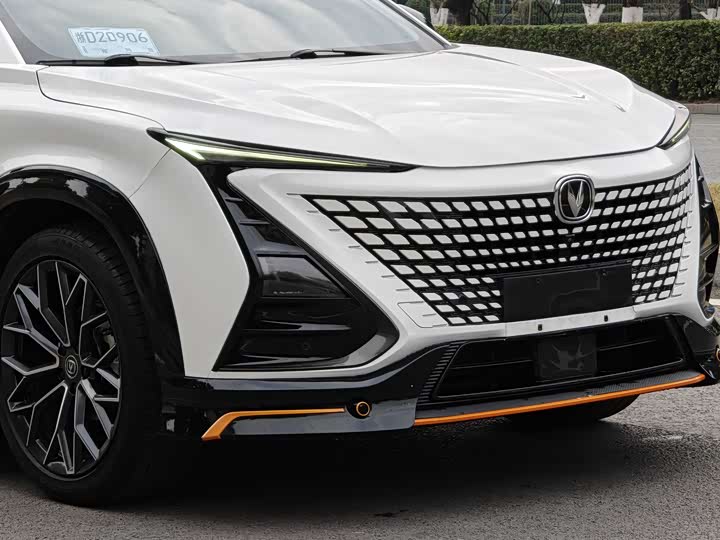 Фото 5 - Changan UNI-T