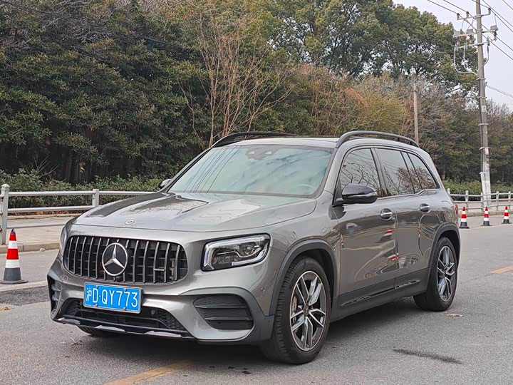 Фото 1 - Mercedes-Benz GLB-Class AMG