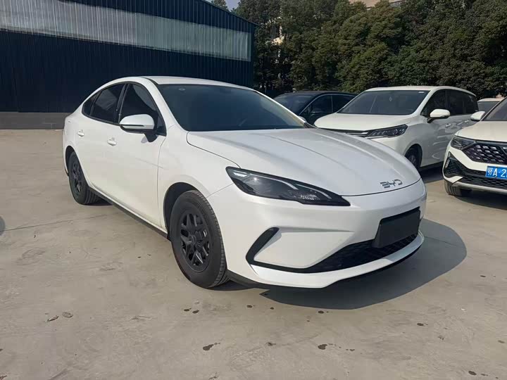 Фото 3 - BYD Seal 05 DM-i Hybrid