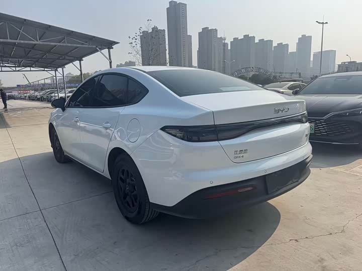 Фото 6 - BYD Seal 05 DM-i Hybrid