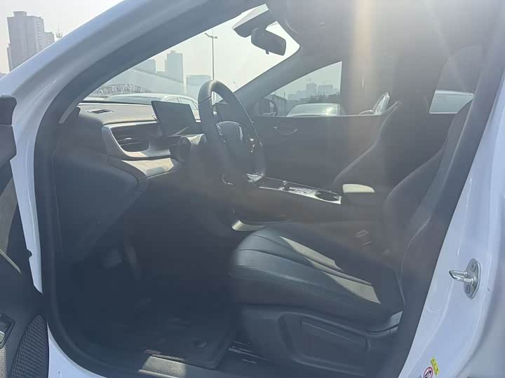 Фото 7 - BYD Seal 05 DM-i Hybrid