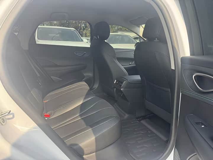 Фото 9 - BYD Seal 05 DM-i Hybrid