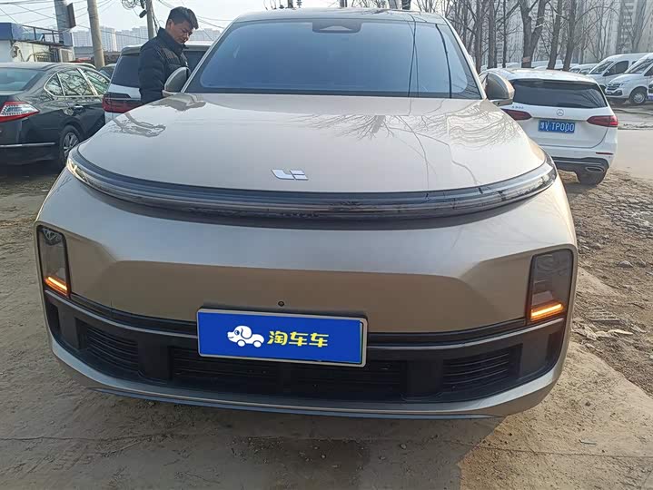 Фото 2 - LiXiang L8