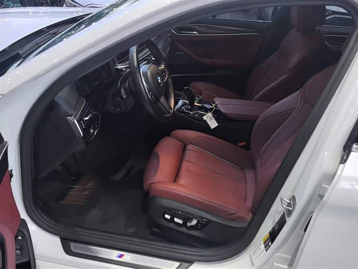 Фото 9 - BMW 5 Series Hybrid