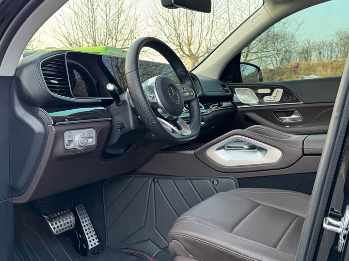 Фото 9 - Mercedes-Benz GLS-Class