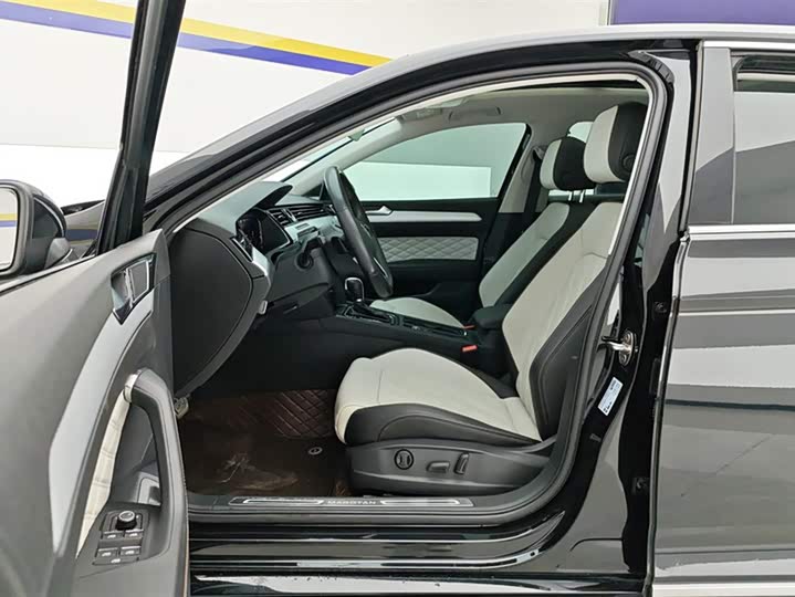 Фото 9 - Volkswagen Magotan