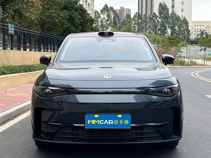 Фото 2 - Leapmotor C10