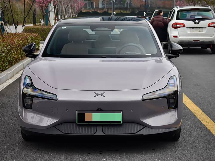 Фото 4 - XPeng Mona M03