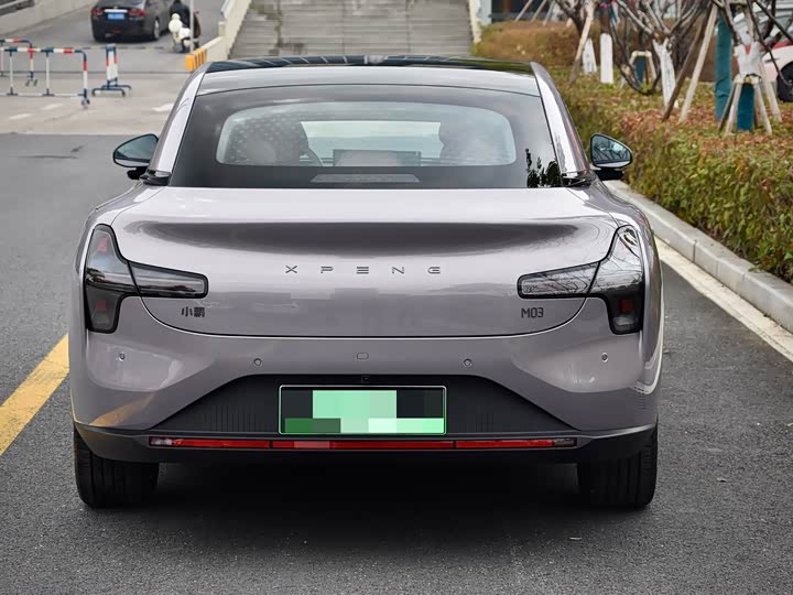 Фото 5 - XPeng Mona M03